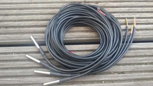 Der Temperaturfühler DS18B20 in der wasserdichten Version zur Kontrolle der Nährlösungstemperatur